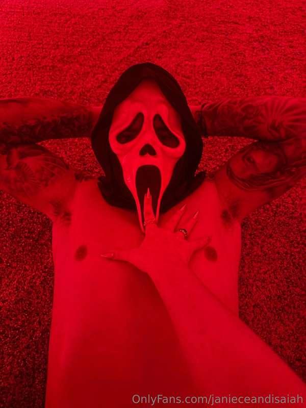 Make ya scream 😱💦