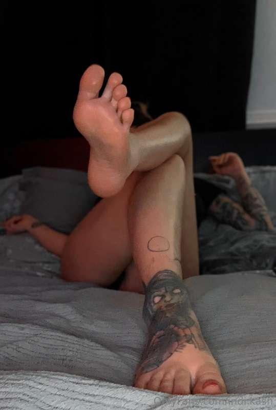 A little something for my feet fiends!👣✨Can you guess what s..