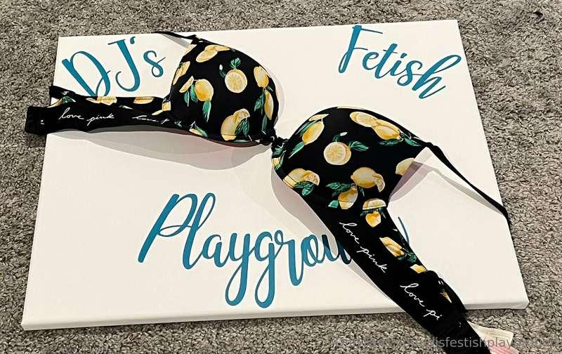 djsfetishplayground image #2