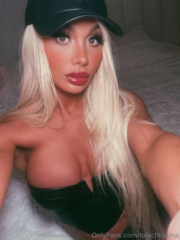 Up close, lips glossy, tits spilling out… exactly how I’d lo..