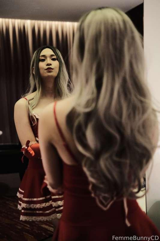 Photo

Lady in red, would be better to portray a ballroom feeling, I been using this mirror alot more, unfortunately hotel set up, need to really get more creative to find different shots, nevertheless I try to get what I can find, to even tell a story with just expressions.

#lolabunny #femmebunnycd #fyp #asian #foryou #teen #sissy #sexy #selfie #young #tight #femboy #lingerie #fetish #cute