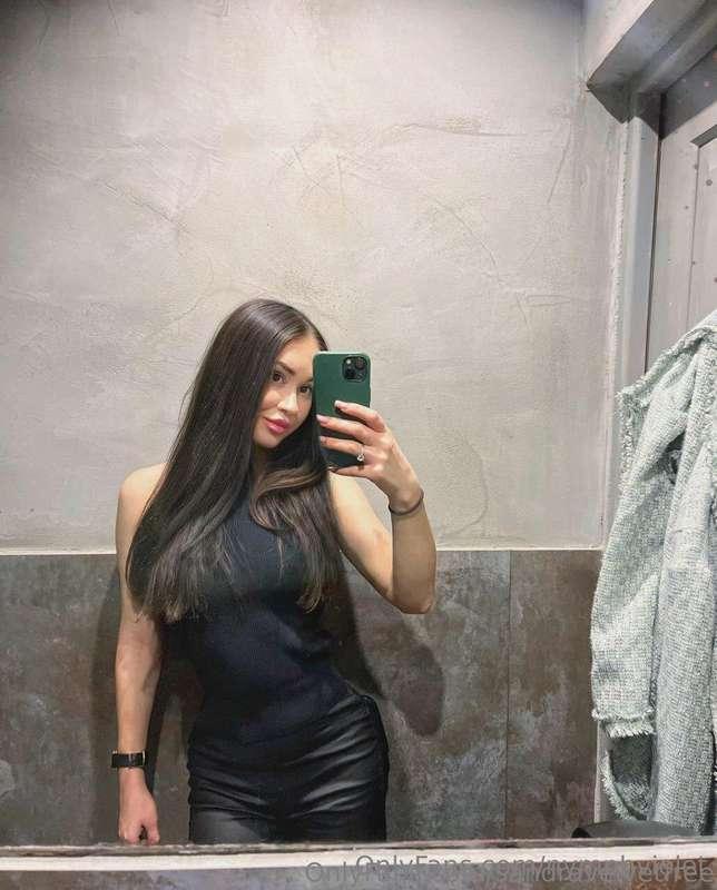 # 𝐅𝐑𝐄𝐄 𝐒𝐔𝐁👉 @sandravelvetfree🙈🔞 Gorgeous doll for your hot d..