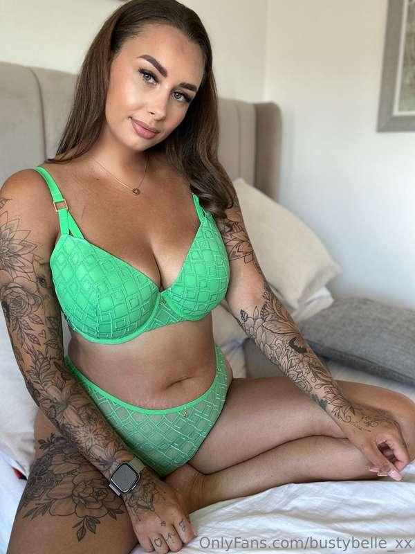 Here to make your pants wet not your eyes 💦😉