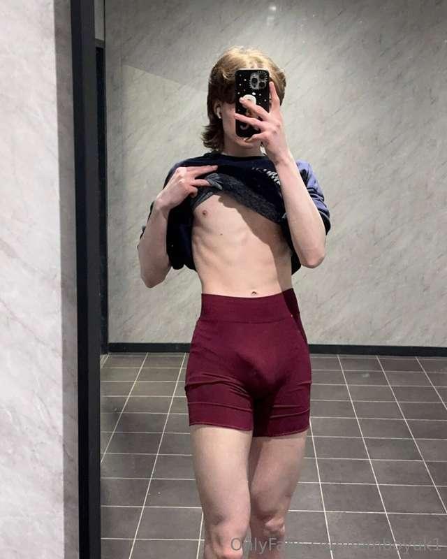 POV: Your gym crush has a surprise for you 😌