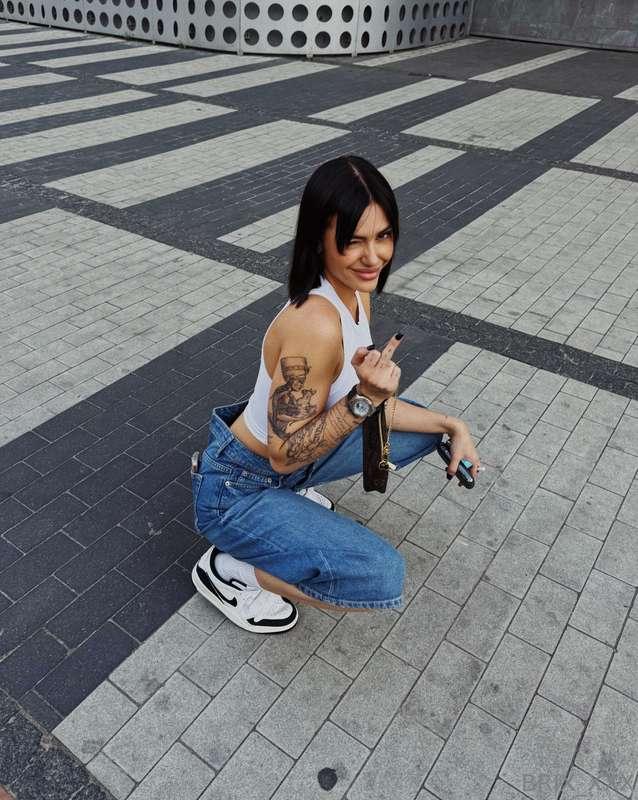 alinamorettixxx image #0