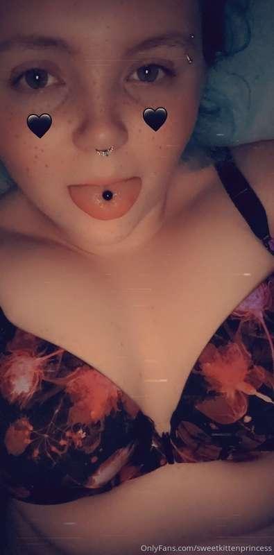 sweetkittenprincess image #0