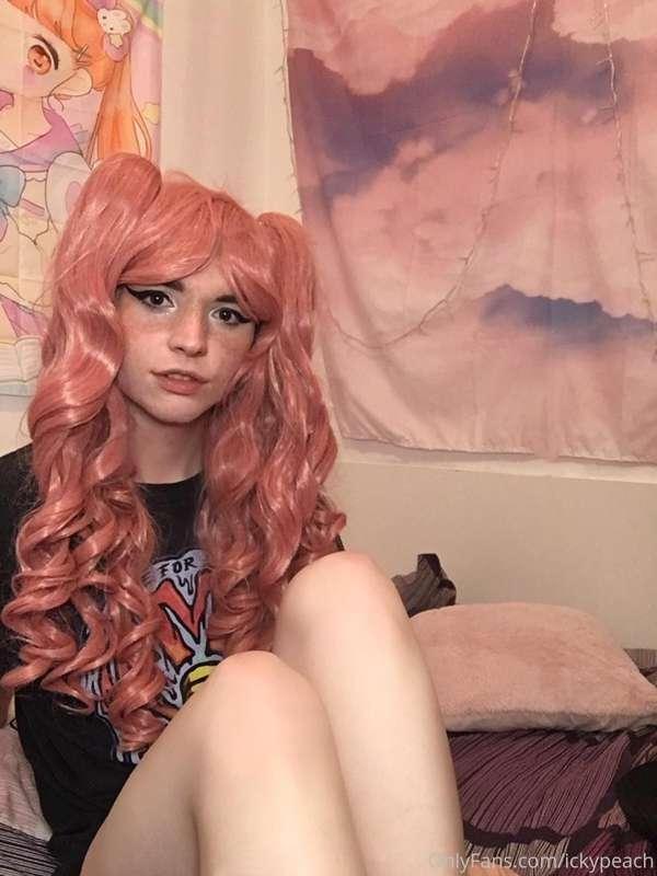 I’m your new anime waifu body pillow 😜 I come with lots of e..