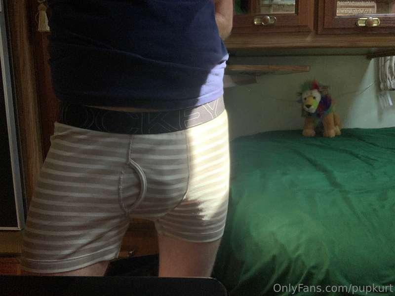 Thank you to whoever sent me underwear. I like the new undie..