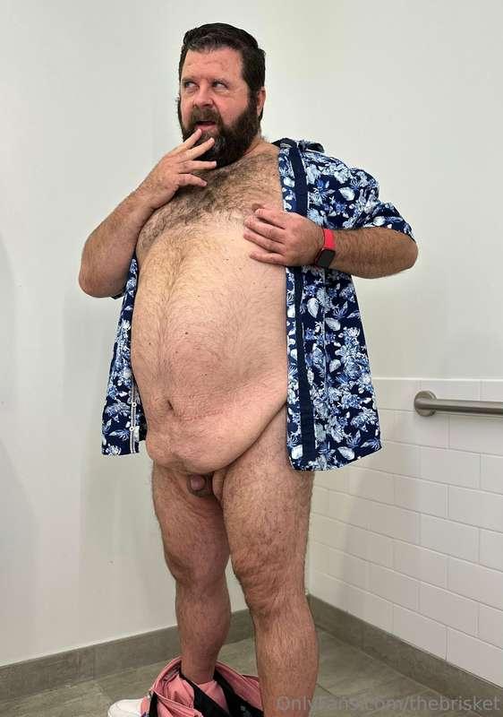 Really want to fuck and get fucked in a bathroom this weeken..