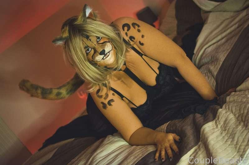 couplebeasts image #9