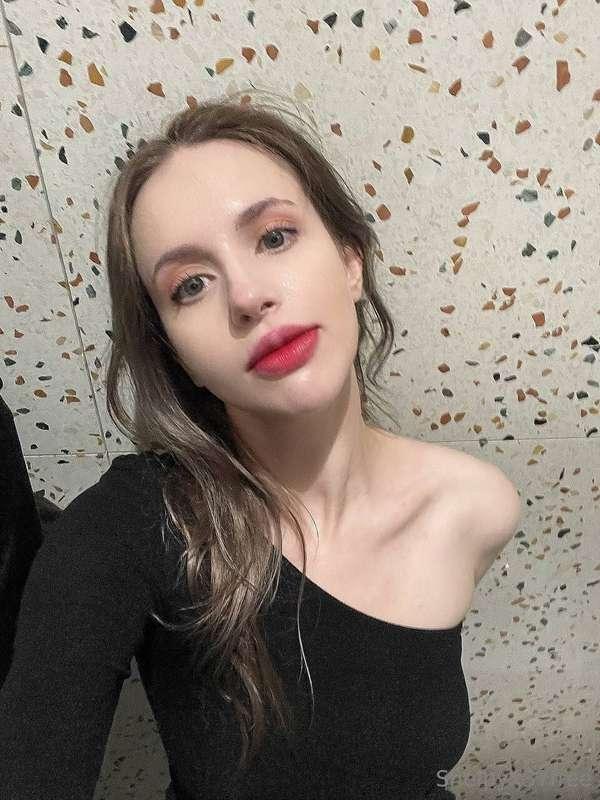 # @emily_04 follow my hot friend for free🥵💦@shycutie18 $3 VI..
