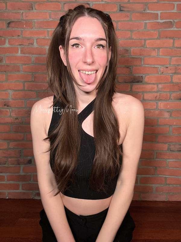 Please feed me Daddy