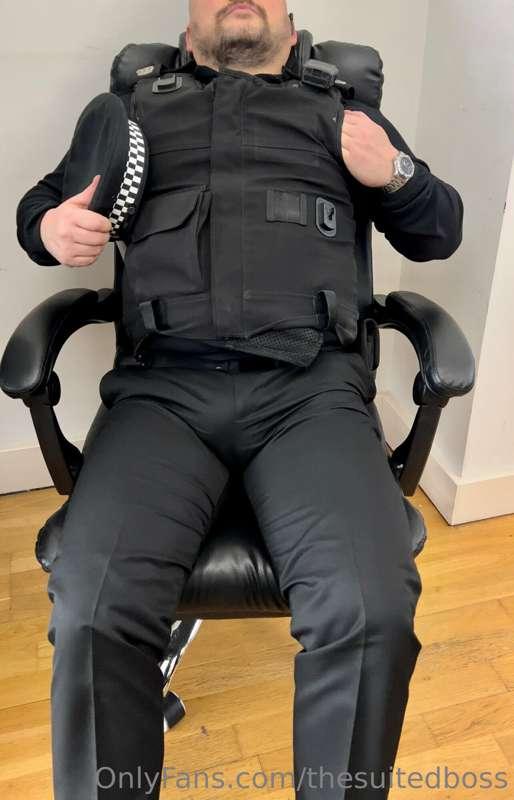 thesuitedboss image #3