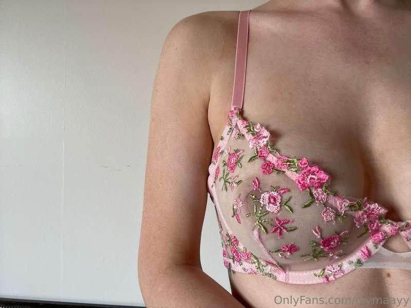 New lingerie who wants to see more 😉