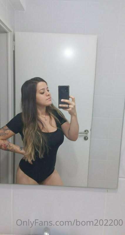 Sweet girl latina and hot🔥
            
                  @s..