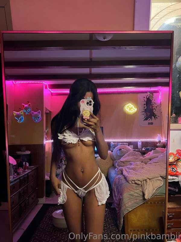 pinkbambii image #0
