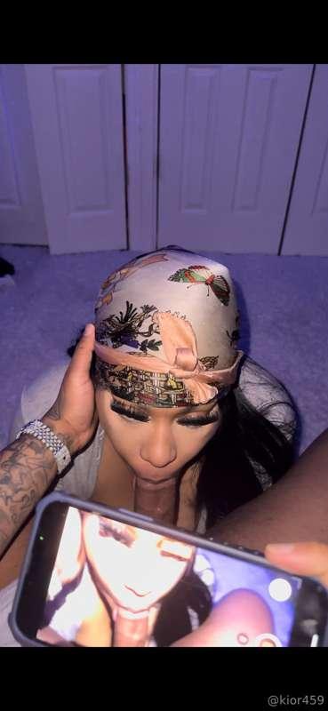 sloppy head w/ some titty fucking. my favorite🥲👅👅👅 enjoy