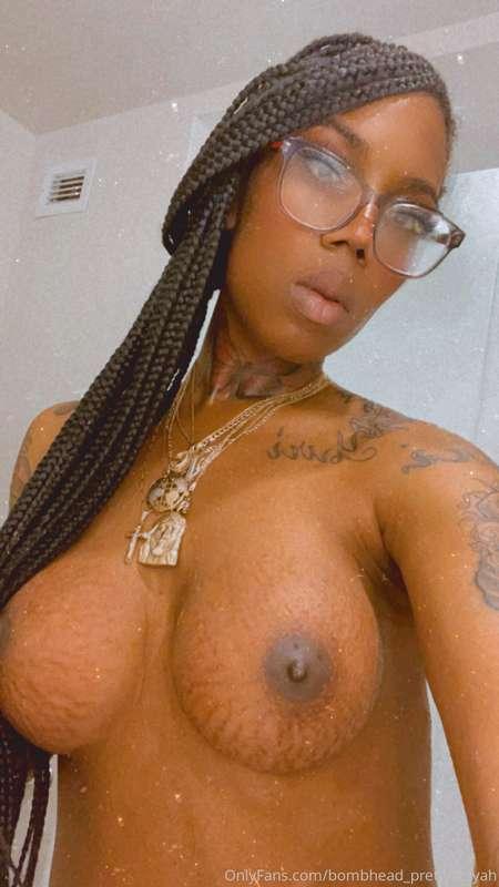 happy titty Wensday enjoy ☺️☺️
