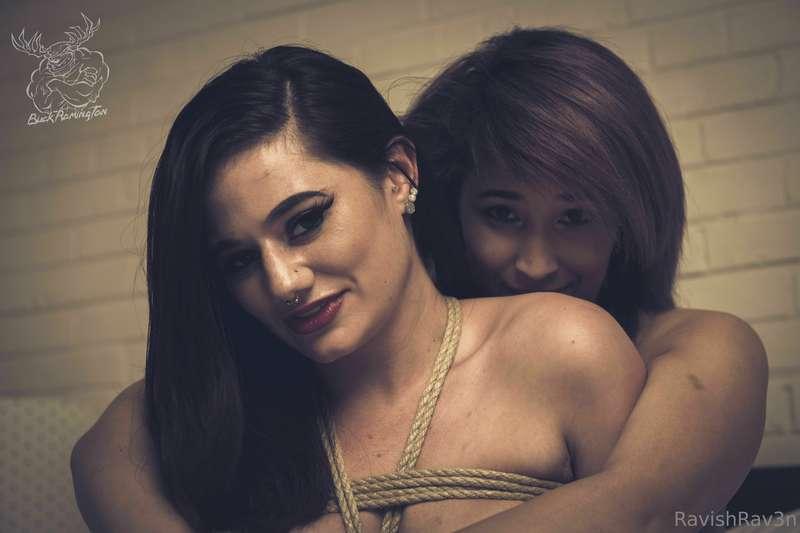 Bestie cuddles but use rope!! Awesome costar @anastasiamaye ..