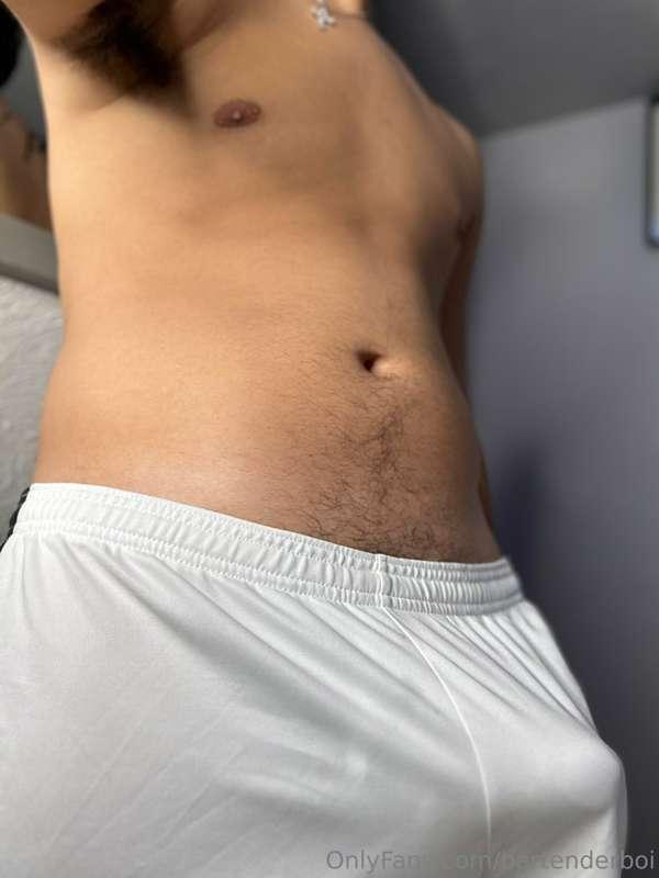 bartenderboi image #0