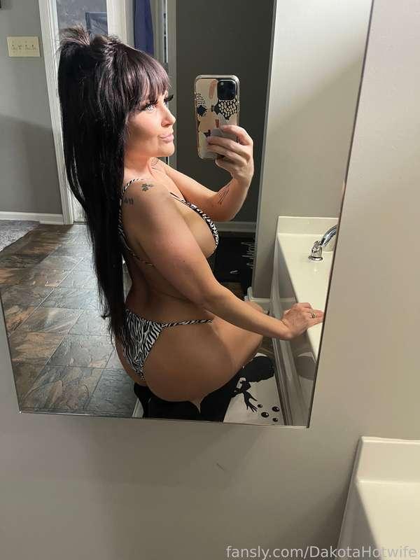 dakotahotwife image #46