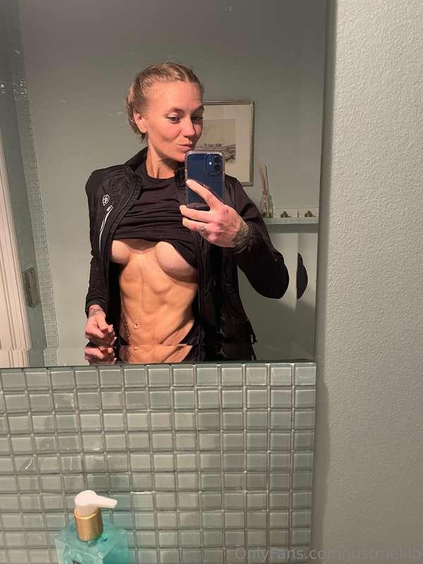 Selfie mode📸