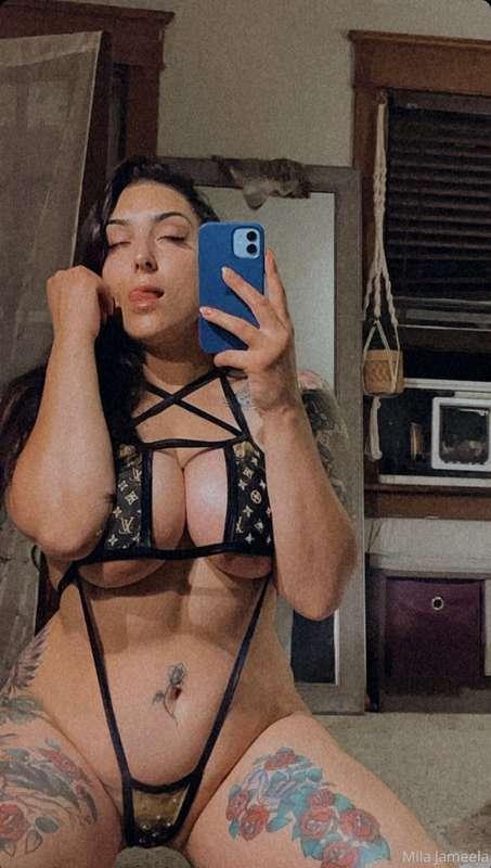 xmilaxjameelax image #0