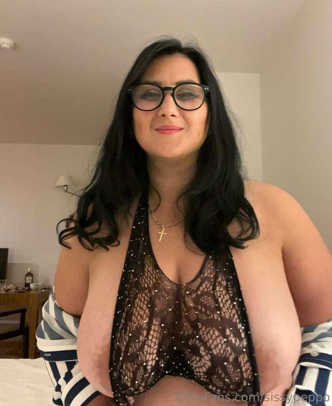 Hello guys😘🥰