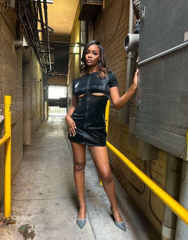 Should I go live tonight? If you think I should, DM me and l..