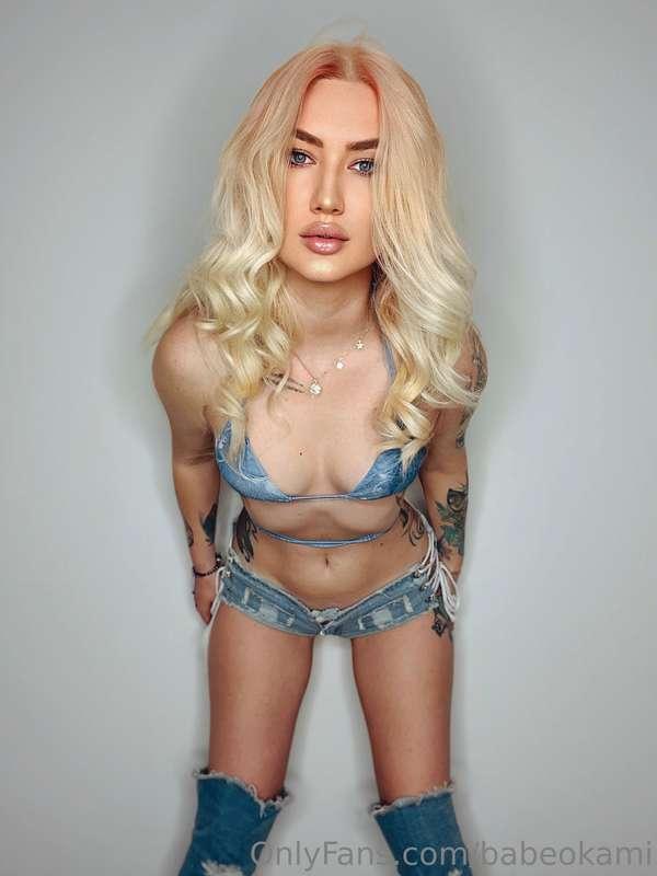 https://onlyfans.com/okamibabe
@okamibabe