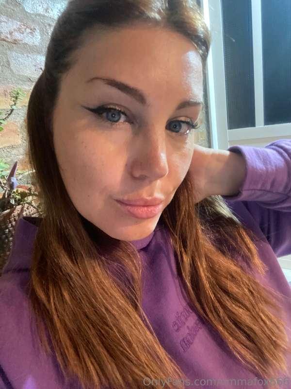 Hi babys! I’m available now 😙💚