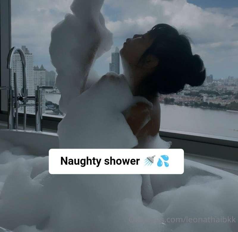 you want me to remove the bubbles babe? 😋😋