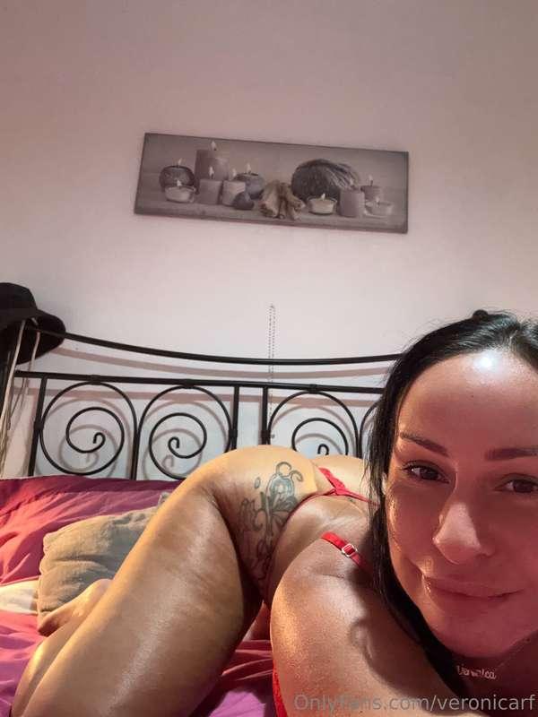 What would you do if you were behind me right now? 🙉🙉