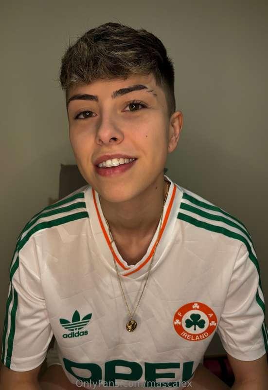 Happy Saint Patrick’s Day!!☘️🇮🇪🌈
