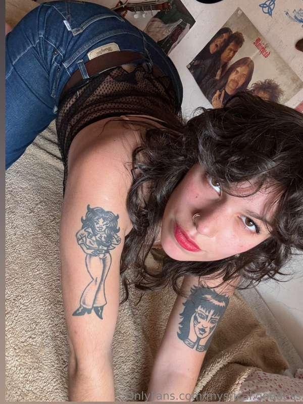 The hottest jeans mistress 🫦