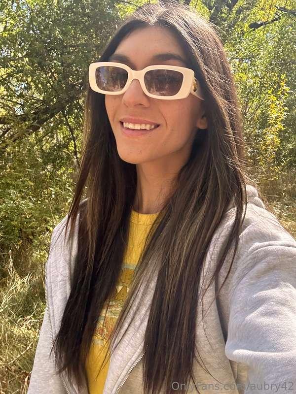 went on a lovely walk and thought I looked cute in these sel..