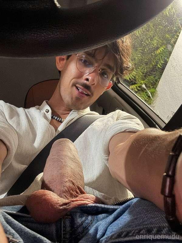 I know what you'll be doing with your mouth while I'm drivin..