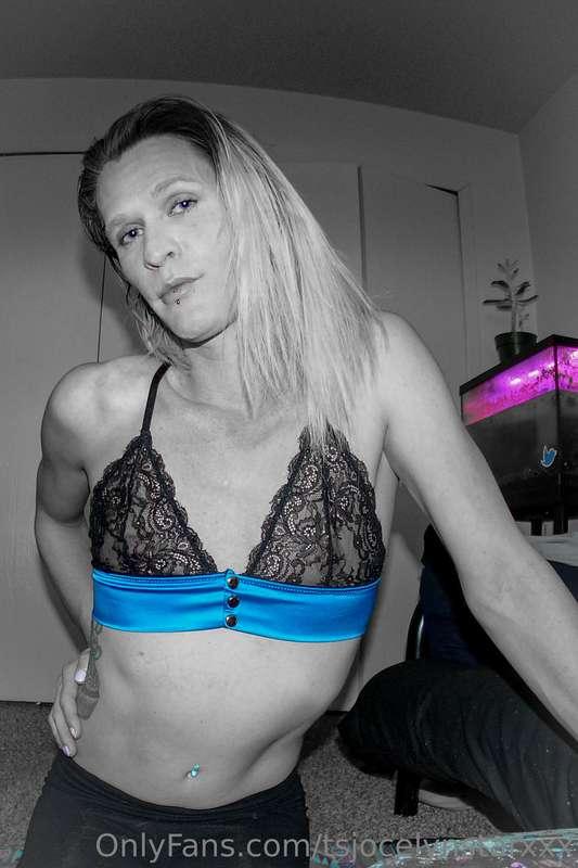 I love hearing your kinks, and making customs. What does you..