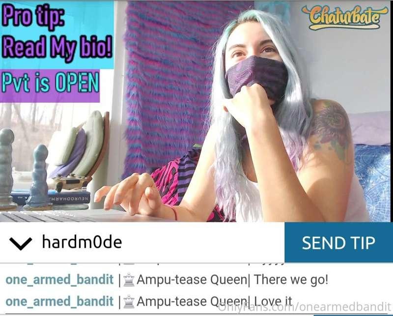 Aw @hardm0de gave Me a special title for Her cam room, I lov..