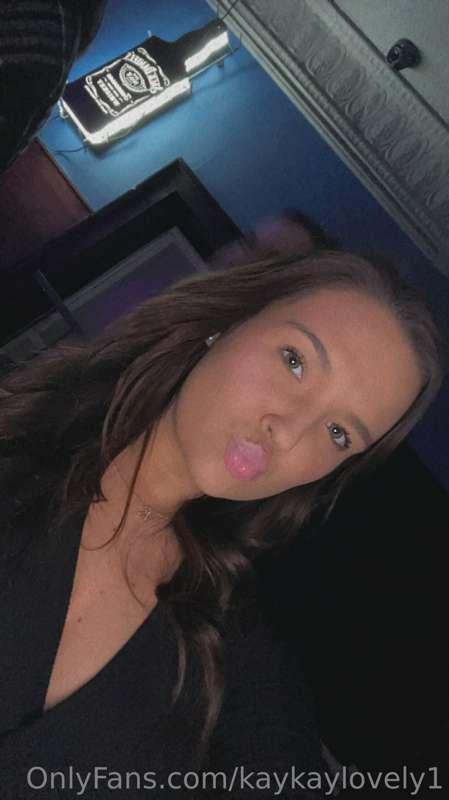 message me (: