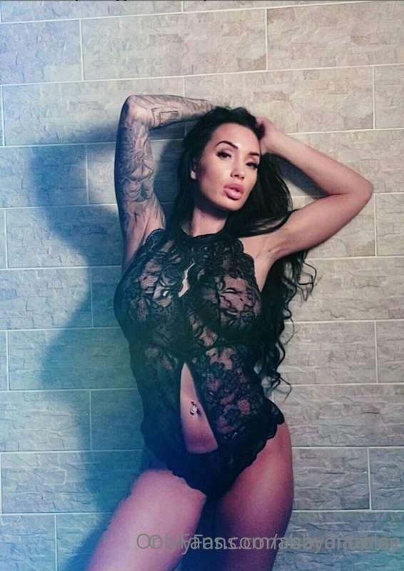 I can be an angel 😇
I can be the devil 😈
Love my body ♥️🔥
I ..