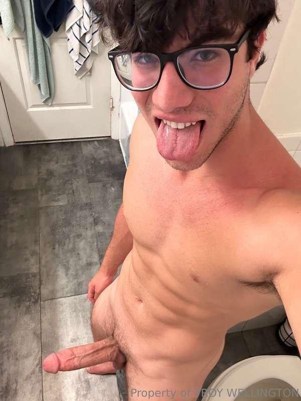 therealtroywellington main image