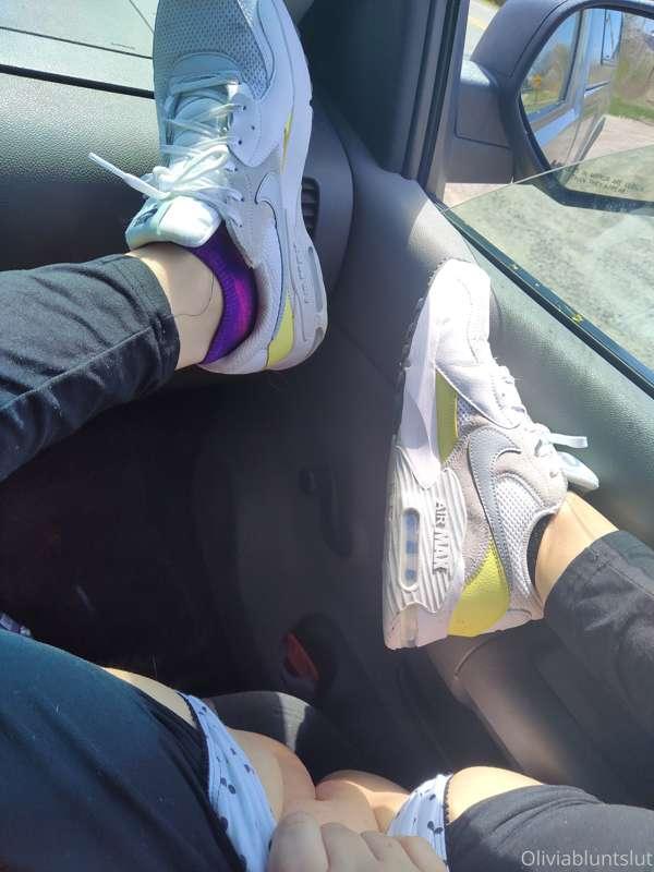 oliviabluntslut image #1