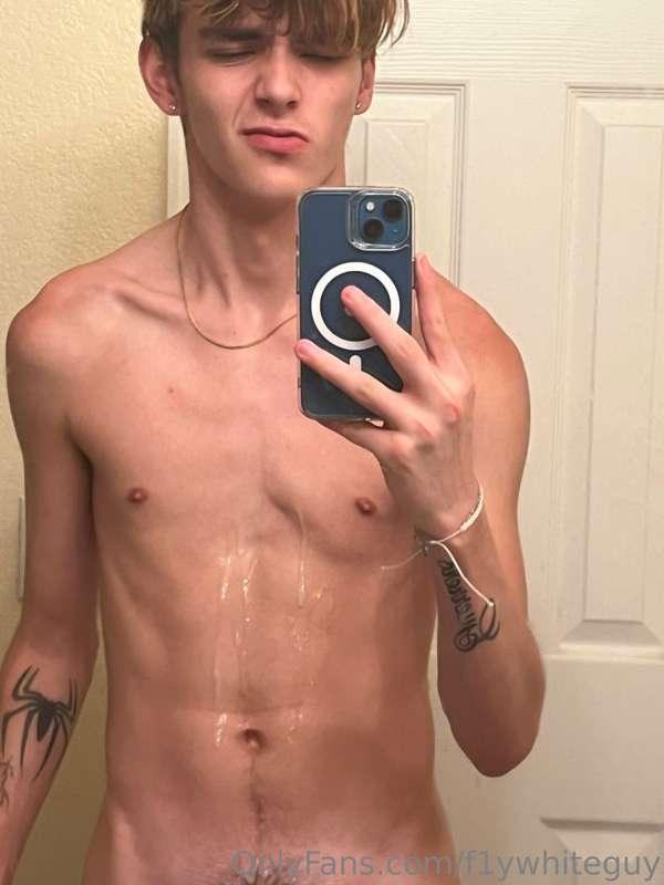 f1ywhiteguy image #1