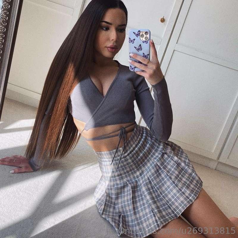 Girls in short skirts have more funnn!! Come see whats under..