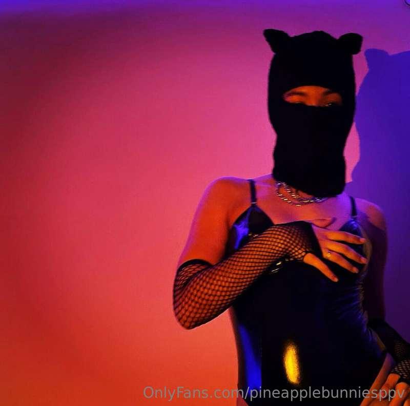 In the flesh  Insta post @blackcatwalkz