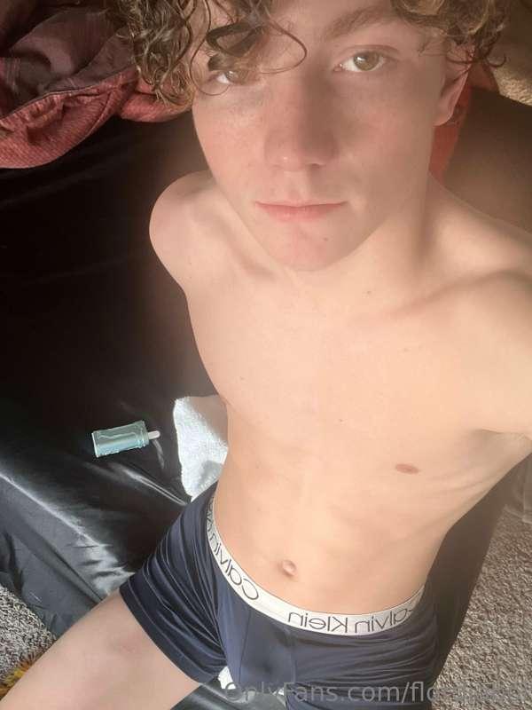 Just some casual pics and a few videos, check out messages I..