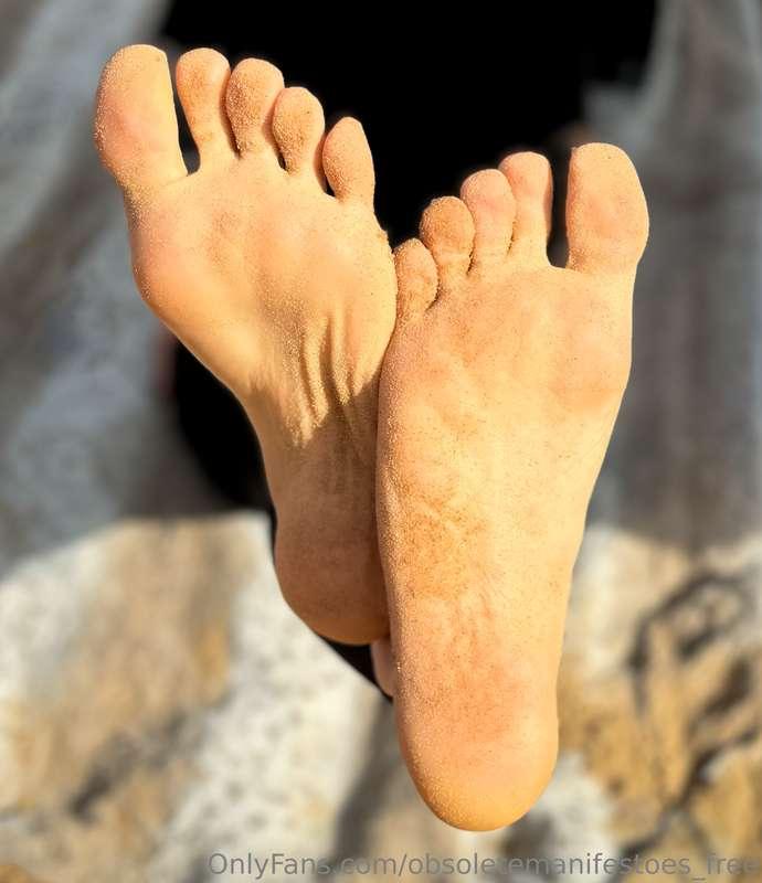 Sandy soles