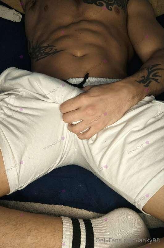 ⚡️𝑺𝑼𝑩𝑺𝑪𝑹𝑰𝑩𝑬 𝑭𝑶𝑹 𝑭𝑹𝑬𝑬 ⚡️

       😈 Your new bad boy 😈
       ..