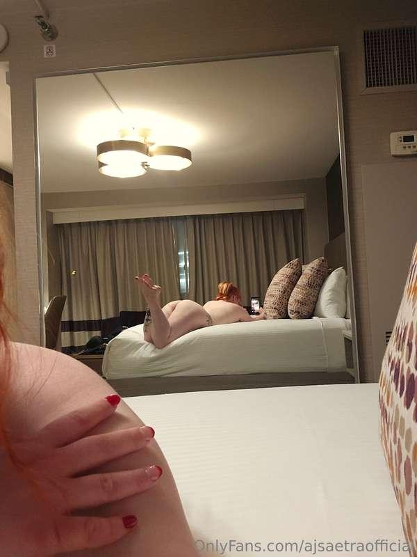 Vegas hotel pictures hot off the press!